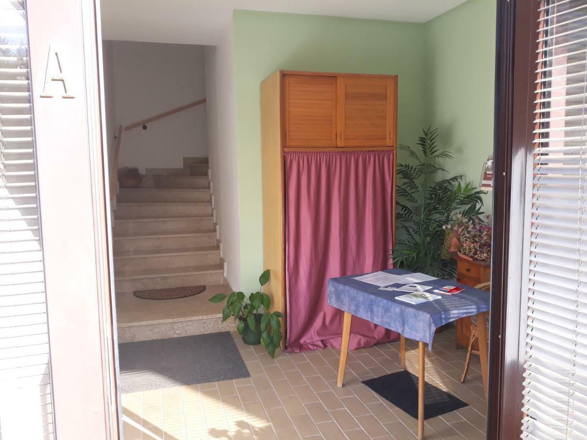 קארלובץ Apartmani Kristanic מראה חיצוני תמונה